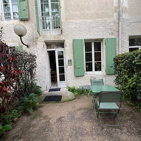 Les Platanes - Gogh Rez De Jardin